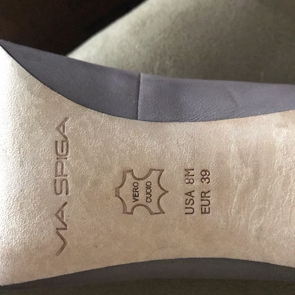 Shoe - Picture 6 of 6